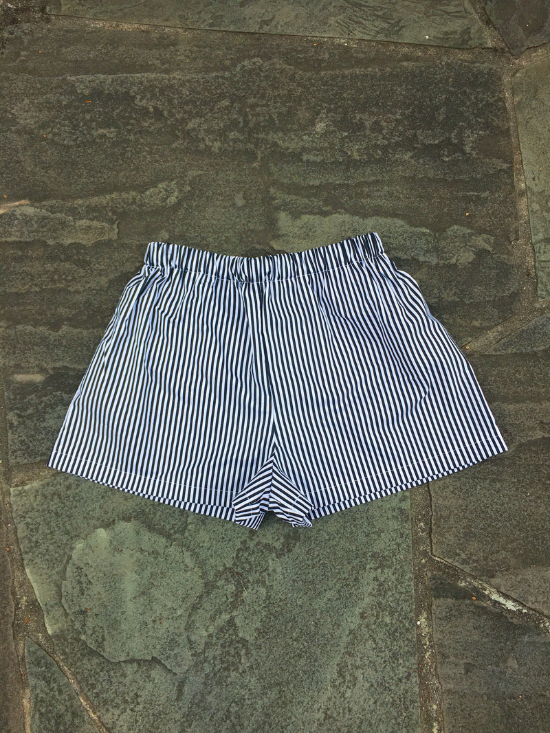 STRIPED KELLY SHORTS