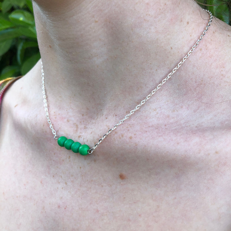 GREEN BEADED BAR NECKLACE