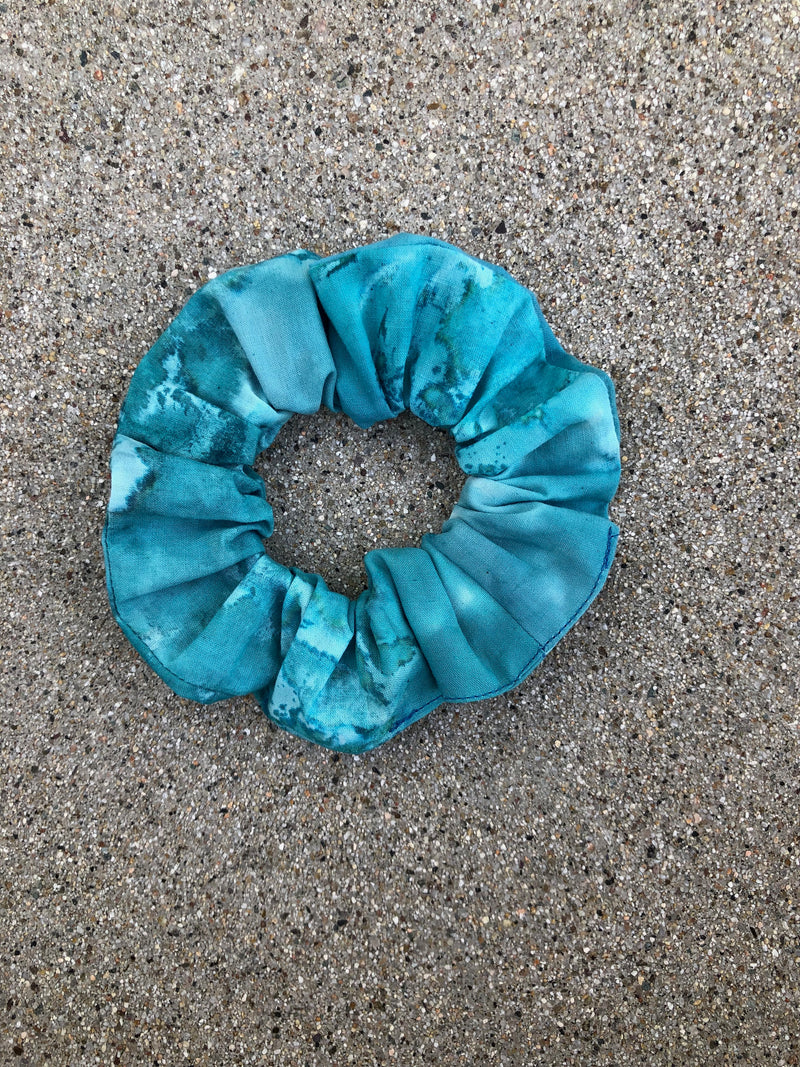 BLUE BATIK SCRUNCHIE