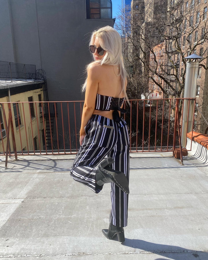 WHITE STRIPED KIANA TOP