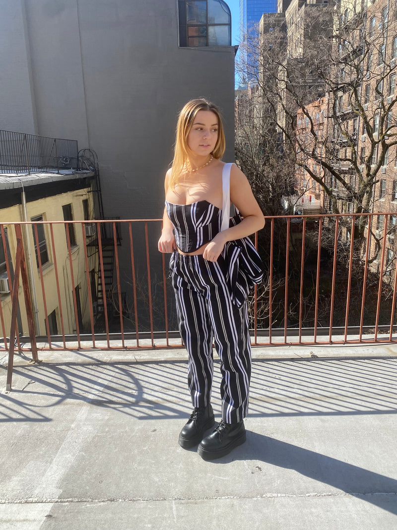 WHITE STRIPED TOTE BAG