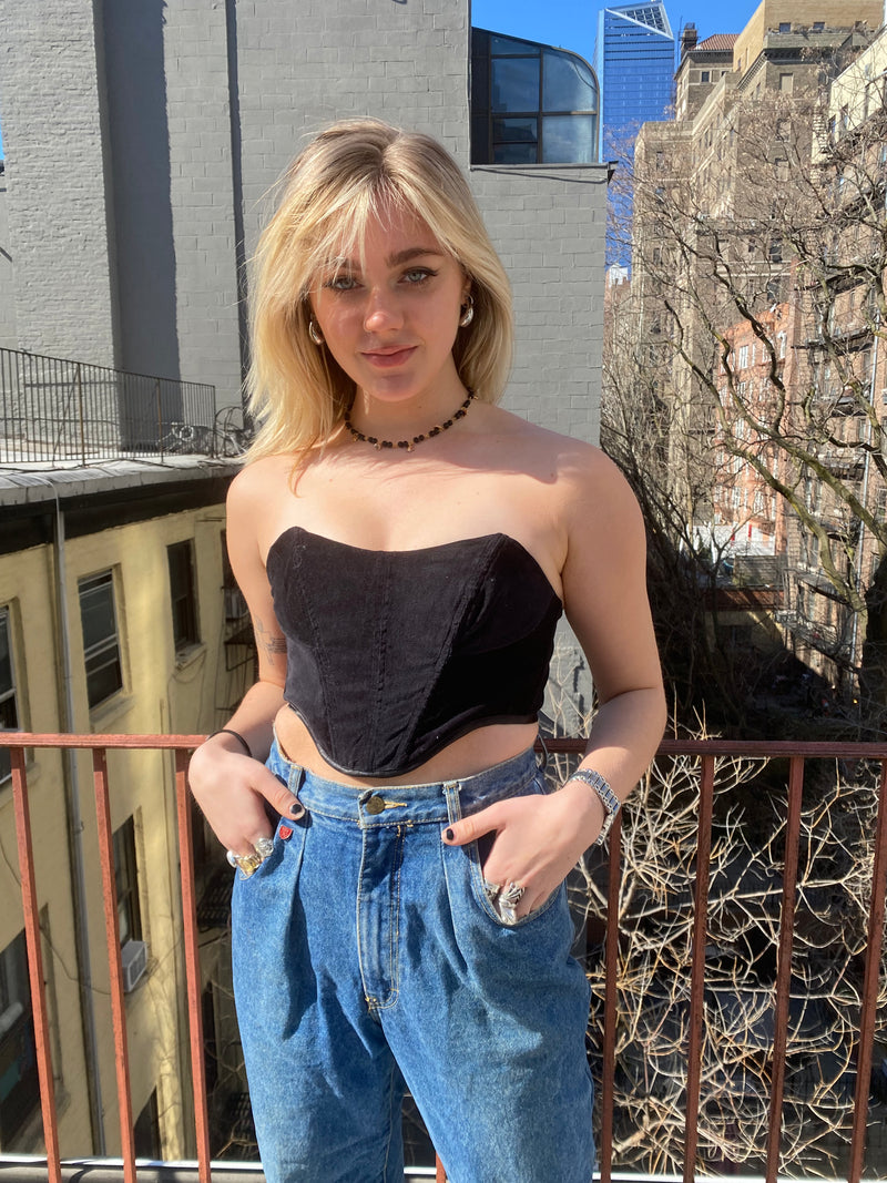 BLACK VELVET KIANA TOP
